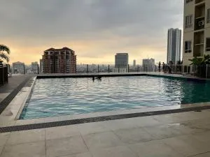 JNL Victoria Sports Towers condo - GMA, Quezon city - 奎松市