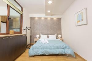 Val City Center Apartment