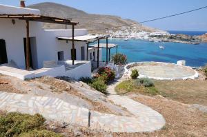 Alisideri Studios Folegandros Greece