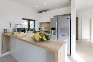 Excellent Villa Oasis with a pool