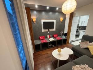Appartements Logement entier : appartement - Saint-Cloud, France : photos des chambres
