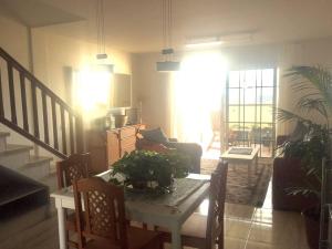 FANTASTICA CASA FRENTE MAR