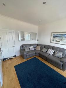 Millport Beach Apartment, Crichton St, sea views
