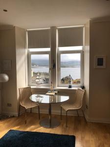 Millport Beach Apartment, Crichton St, sea views