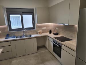 Modern Apartment near Kifisias ave