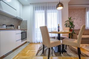 Apartman Holiday Binis Spa