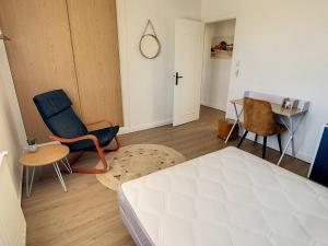 Maisons de vacances Maison Aytre, 7 pieces, 6 personnes - FR-1-710-22 : photos des chambres