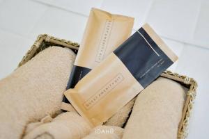 Idahu Salt Lake Mesavirre Garden Residences Bacolod Modern Studio