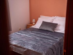 Jacqueline Apartment