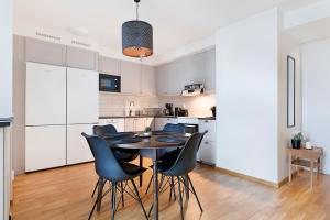 Guestly Homes - 3BR City Charm