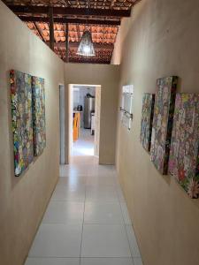 Paz, arte, beleza e natureza na praia de Sagi