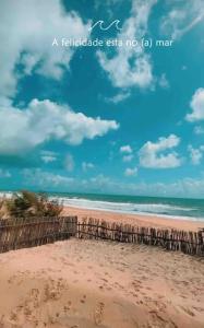 Paz, arte, beleza e natureza na praia de Sagi