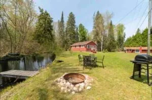Mud Creek Cottage - Onaway