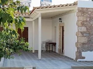 Amalthea House 1 - Khokhlakiaí