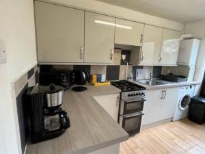 Above the harbour wick