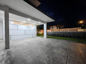 TropINN Villa- CornerHouse•BIGPool•BBQ•KTV•Billard