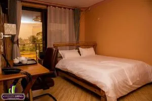 Amicus Hotel Kampala - Namataba