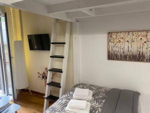 Serenity Loft Retreat in Central Athens