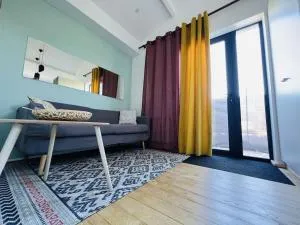 Cottage poétique entre vignes, Loire et moulin - Barbechat