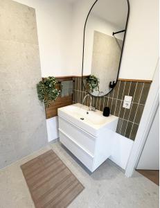 FeWo Anders - Neubau mit Balkon im Bergischen Land