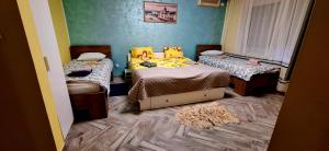 Kolibri - Yellow apartman