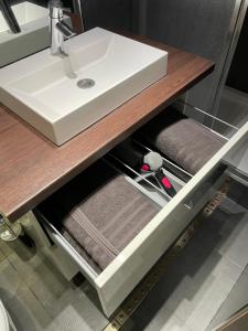 LATHOS - Appartement équipé - Entre Paris et Versailles - Haut débit