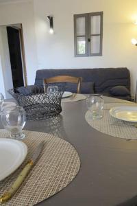 Les Tarraïettes au pied du Luberon