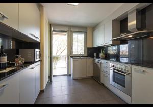 CCIB Forum Deluxe Apartment