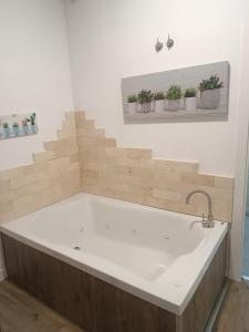 Apartamentos turisticos Avila Puerta de San Vicente 0-2