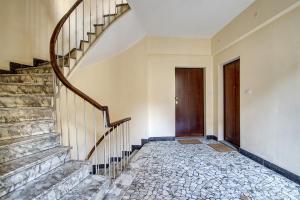Appartamento con 2 Camere da Letto