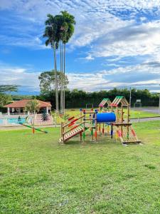 Lujosa Finca El Ensueño Cerritos Pereira