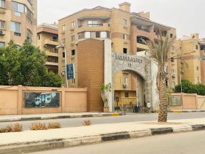 Mokattem private Condo