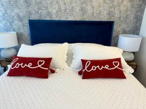 Spacious Apartment in Trogir with Parking