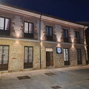 Apartamentos turisticos Ávila Puerta de la Santa 2-1 - 3hvězdičkové hotely ve městě Ávila