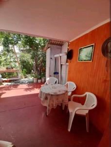 CASA HABITACION PARA 6 PERSONAS