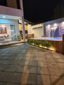 Casa Sunstay Garden com piscina