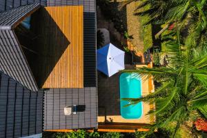 Casa na praia com piscina, prox ao Beto Carreiro