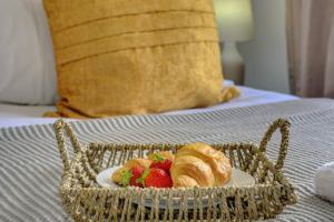 Quiet 2 Bedroom Contractor House 20 Percent off Long Stay Near NEC