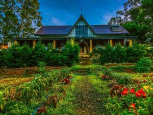 SHADOW MASK BUNGALOW
