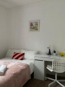 Comfy Private Rooms in Camden Town, Central London