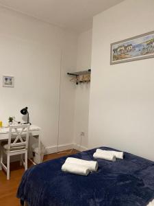 Comfy Private Rooms in Camden Town, Central London