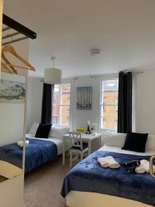Comfy Private Rooms in Camden Town, Central London