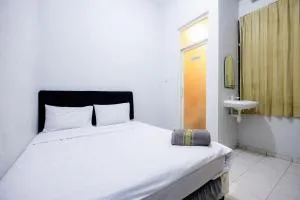 Marcello Residence Siwalankerto near Petra University Surabaya Mitra RedDoorz - Siwalapkerto