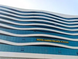 HOTEL AARNA PALACE - Hālol