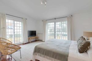 Unique beach Villa with ocean view pool tennis