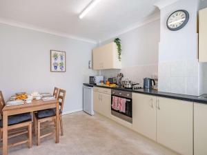 3 Bed in Isle of Purbeck IC117