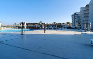 Perfect For couples Sunny & SeaView with Wi-Fi