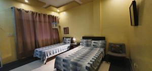 Felicidad Resto and Pension House