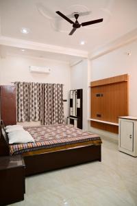 Surendra Villa Home Stay