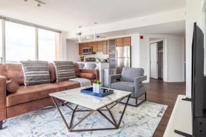 Tysons Corner 2br w concierge nr shopping mall WDC-815